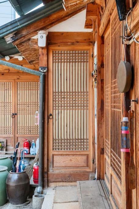 Namhyundang - Hanok Korean Traditional House Σεούλ Εξωτερικό φωτογραφία